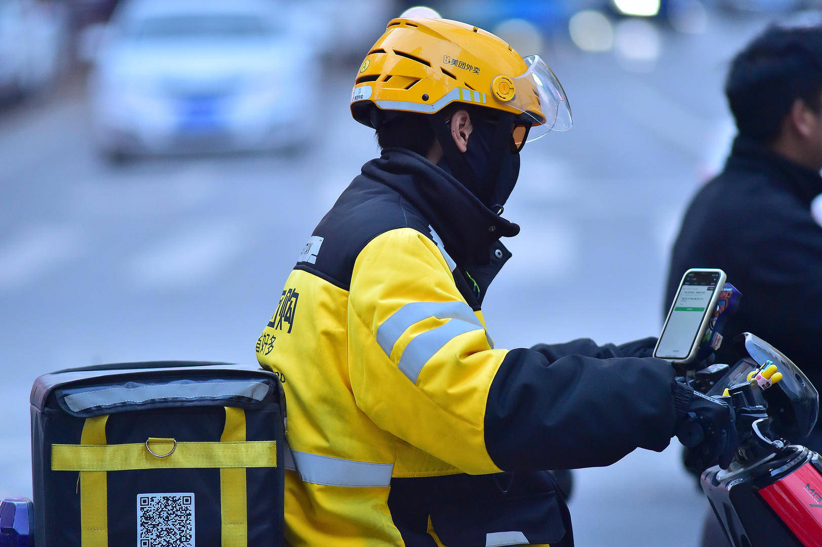 美团社保计划将惠及超百万名骑手